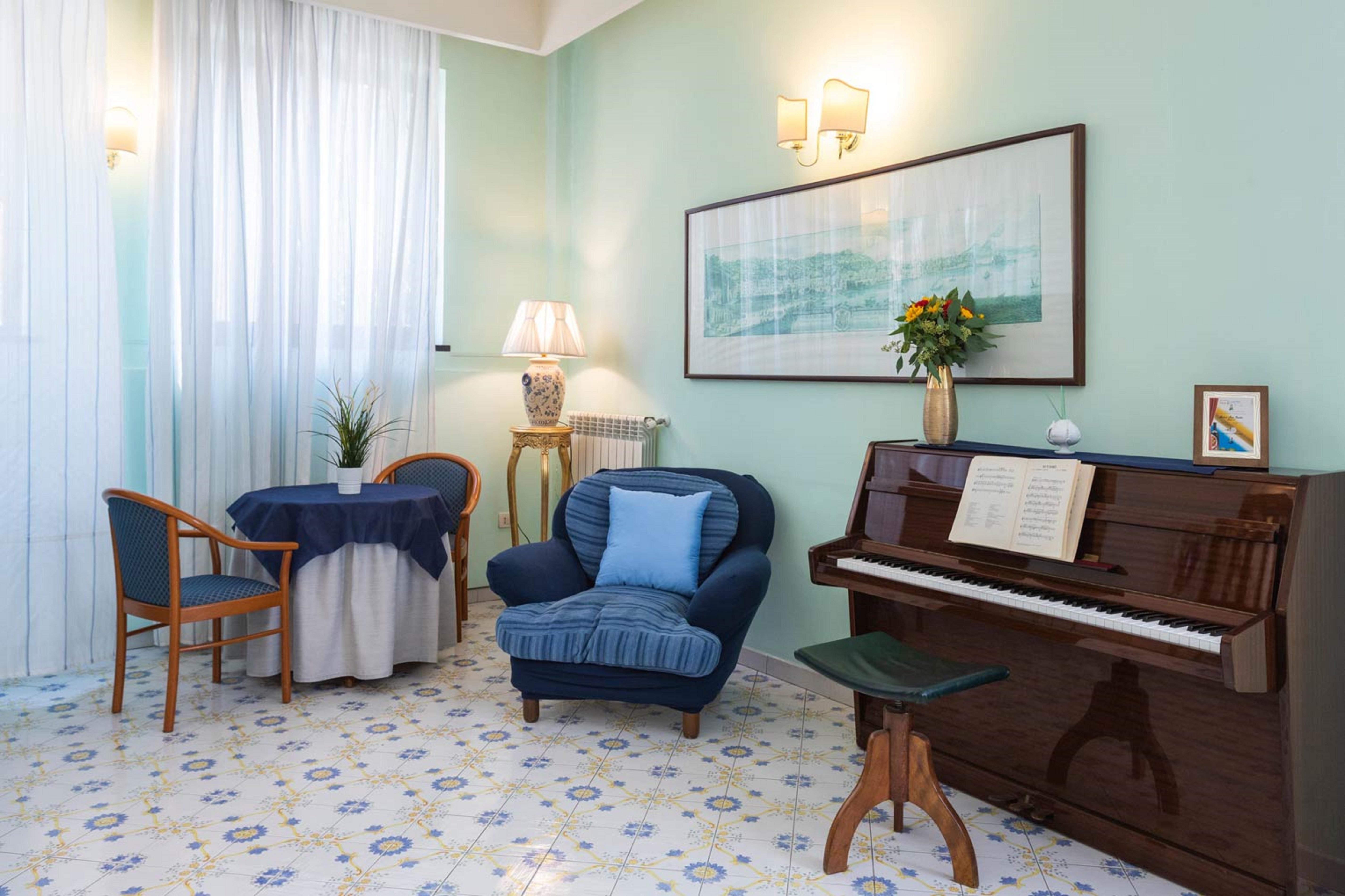 Hotel San Paolo Napels Buitenkant foto